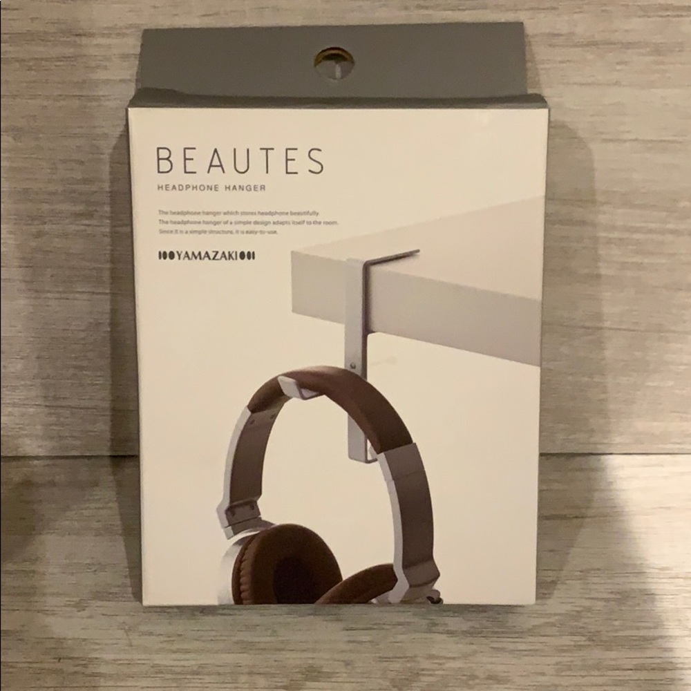 NEW Headphone Hanger